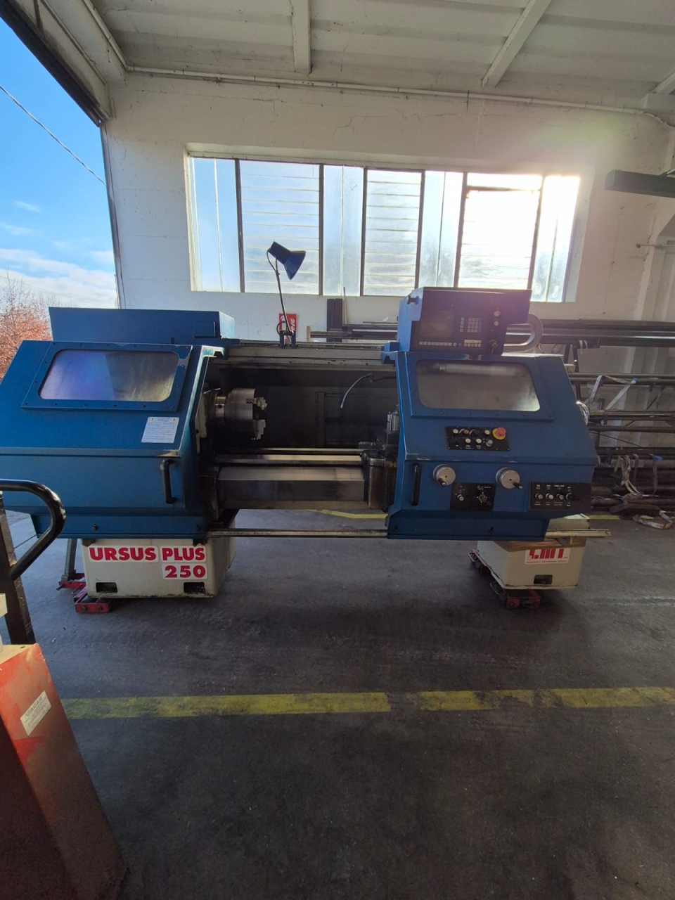 Tornio Cmt Ursus Plus 250/8 - Full machine photo 