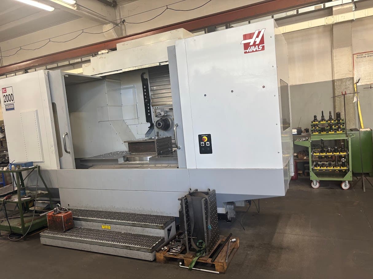 Fresatrice Haas EC-2000