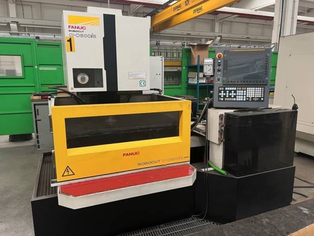 Fanuc ROBOCUT α-C600iB