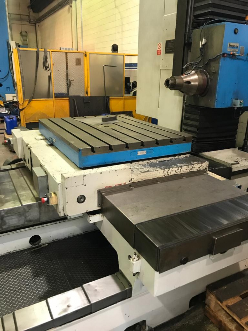 Alesatrice BRAGONZI CREUSAMATIC 4 Foto zona di lavoro 