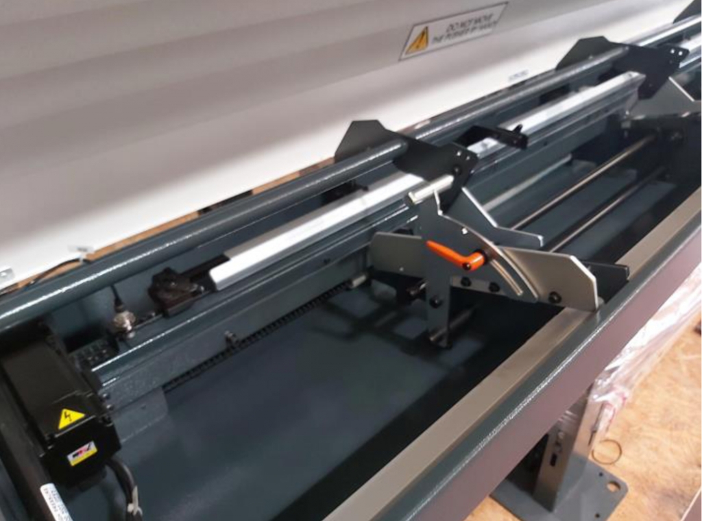 CARICATORE DI BARRA LNS ALPHA 320S3 Per Fantina Mobile Foto pannello di controllo 