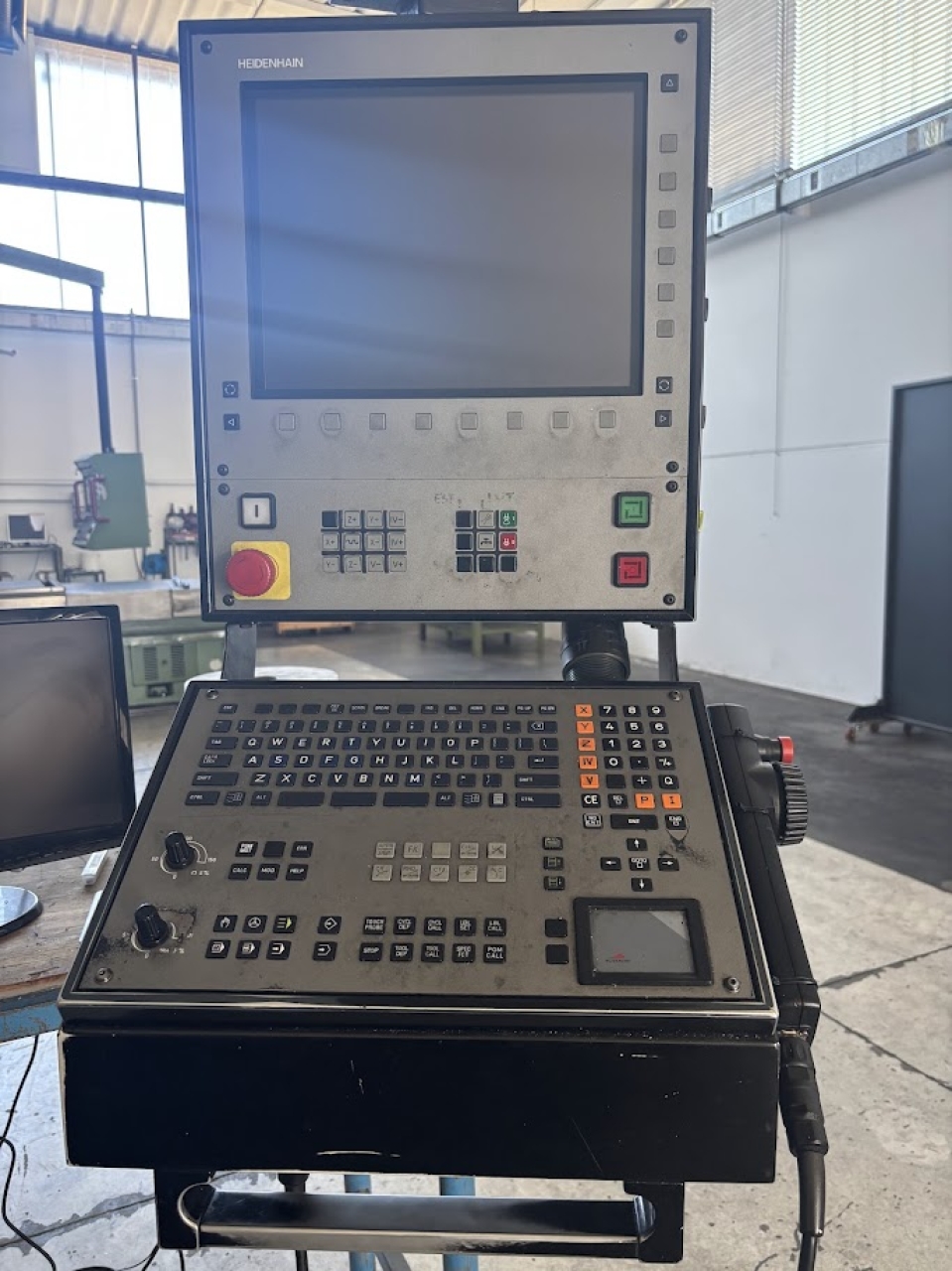 Centro Di Lavoro FAMU ACTIVE-P Foto pannello di controllo 