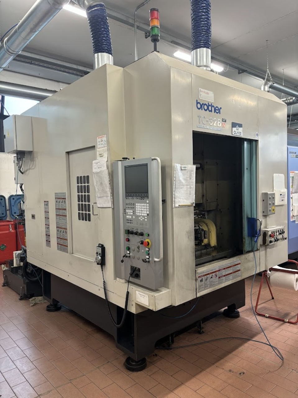 Centro Di Lavoro Verticale Brother TC-32BN QT