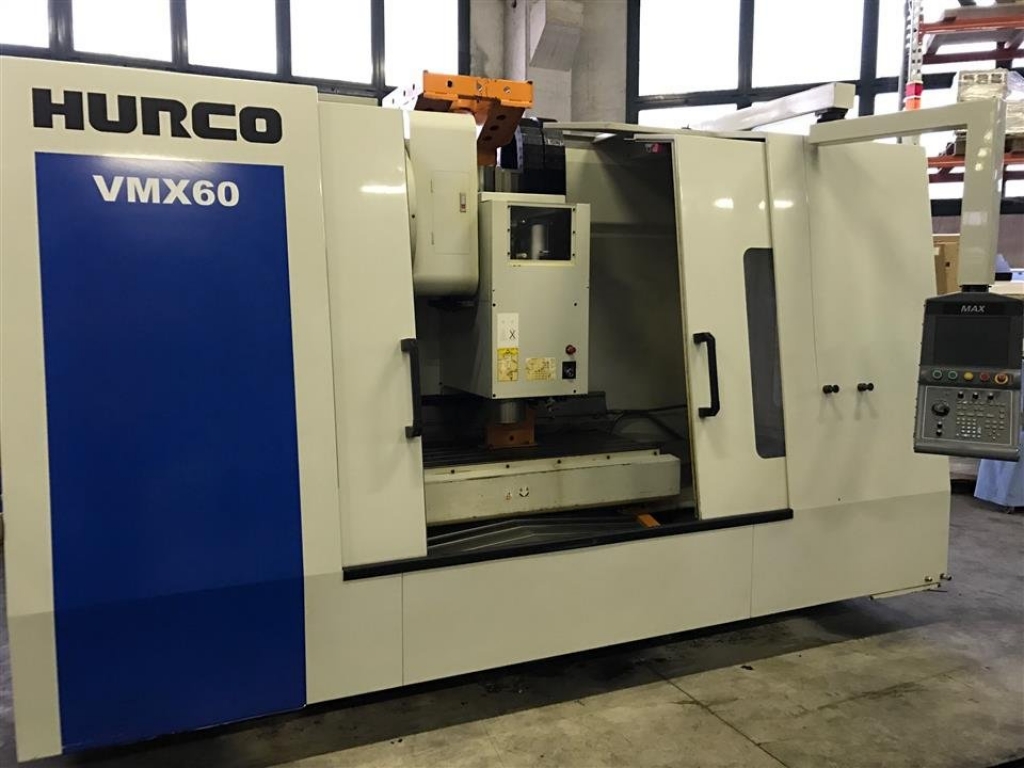 CENTRO DI LAVORO VERTICALE  CNC HURCO VMX 60