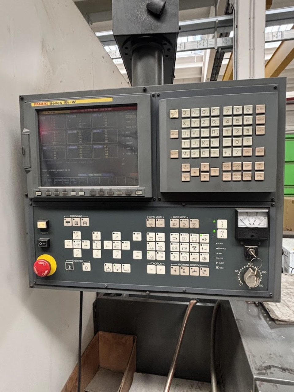 Elettroerosione A Filo FANUC ROBOCUT Alfa-1iA Foto pannello di controllo 