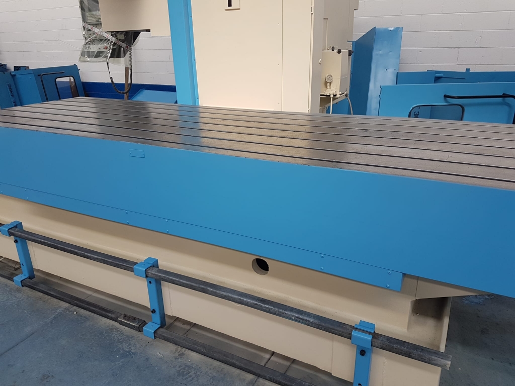 Fresatrice CNC ZAYER 30KF 3000 Foto facoltativa 1 