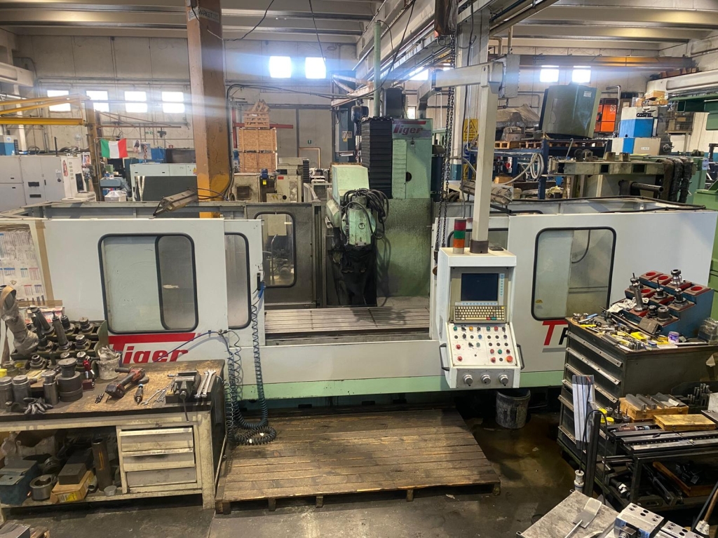 Fresatrice Tiger TFA5 Fresatrice Tiger TFA5