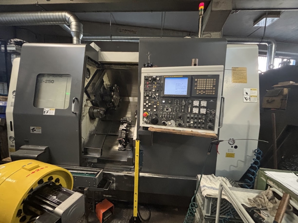 Tornio Orizzontale Da Barra Nakamura WT 250 Tornio Orizzontale Da Barra Nakamura WT 250