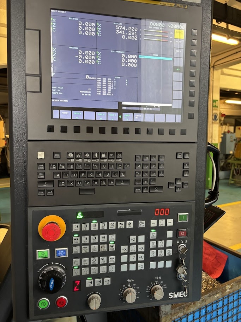 Tornio Verticale CNC SMEC SLV 500M Foto pannello di controllo 