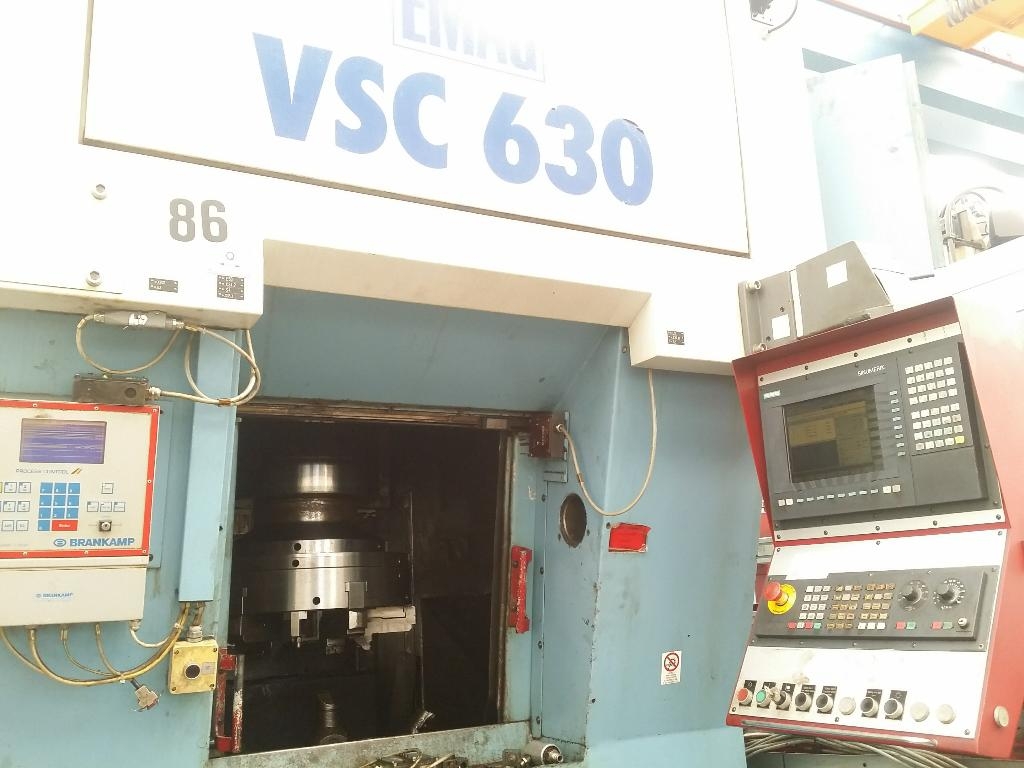 Tornio Verticale EMAG VSC 630 (tandem Due Macchine In Coppia ) Foto pannello di controllo 